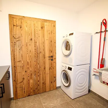 In Near Lift Zillertal *