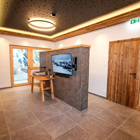 In Near Lift Zillertal 克尼格利斯滕